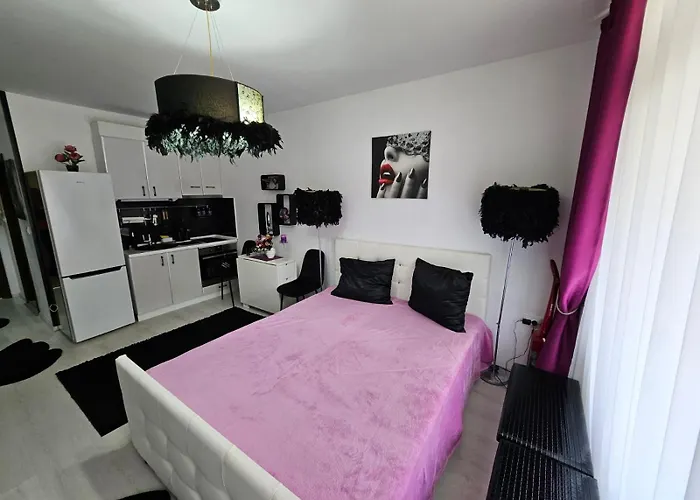 Apartment Romantic Sensual Retreat By Flat Mаnager