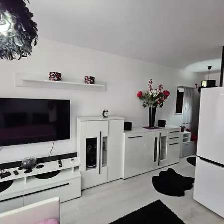 דירה Romantic Sensual Retreat By Flat Mаnager רבדה